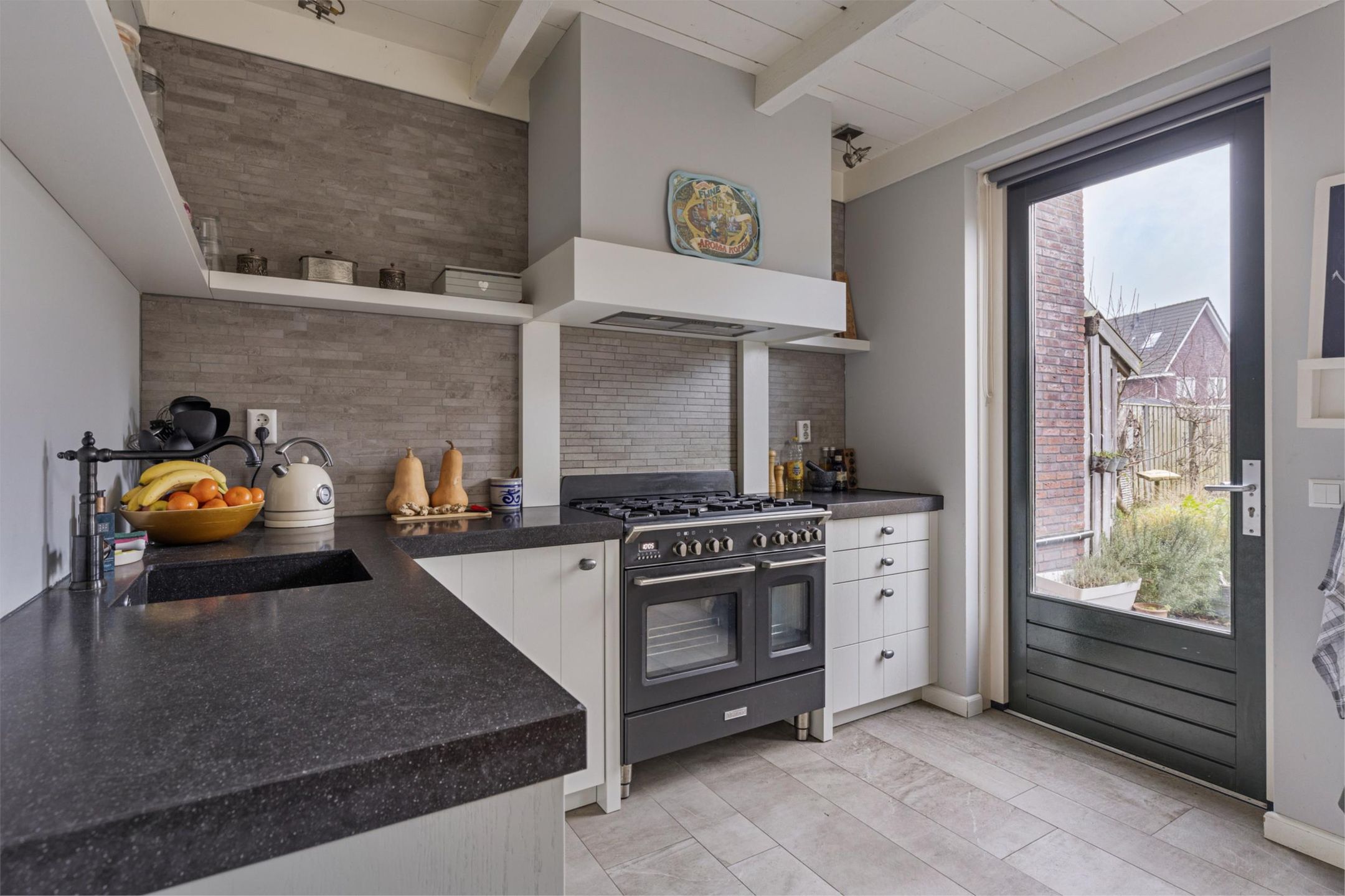 Foto 15 van Kruiskamplaan 4