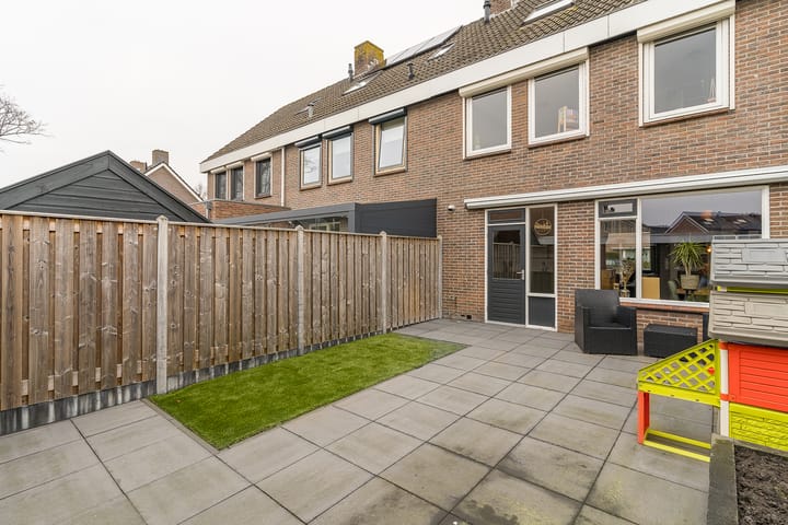 Foto 45 van Kerkenland 19