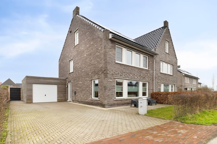 Foto 2 van Langs de erven 206