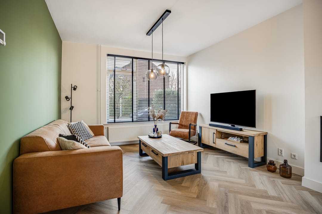 Photo 8 of Van den Elsenstraat 24