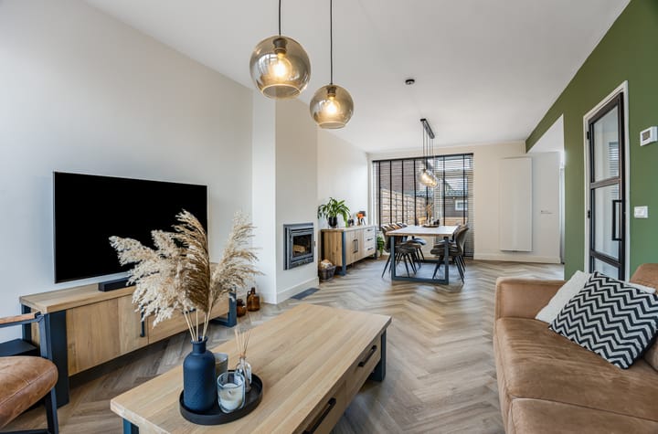 Photo 10 of Van den Elsenstraat 24