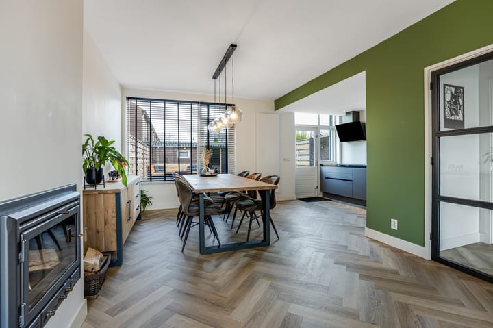 Photo 11 of Van den Elsenstraat 24