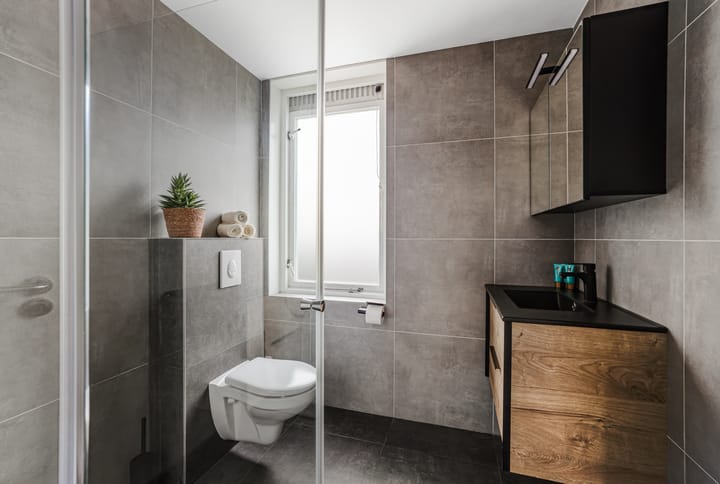 Photo 25 of Van den Elsenstraat 24