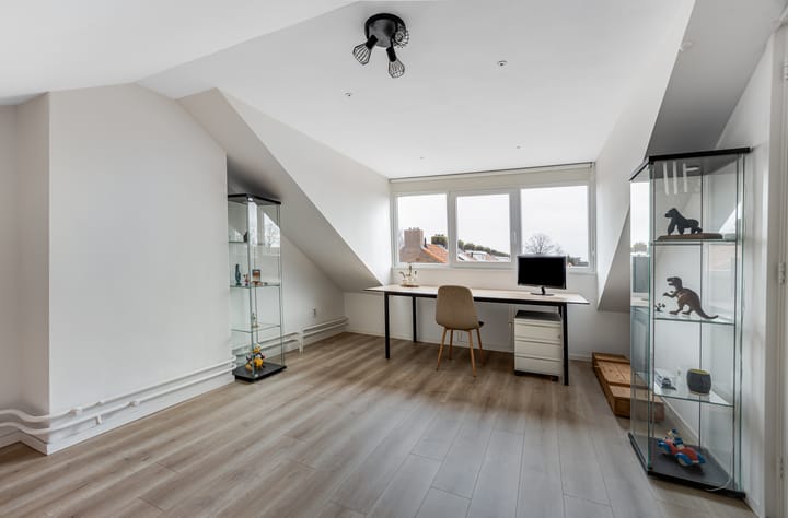 Photo 30 of Van den Elsenstraat 24