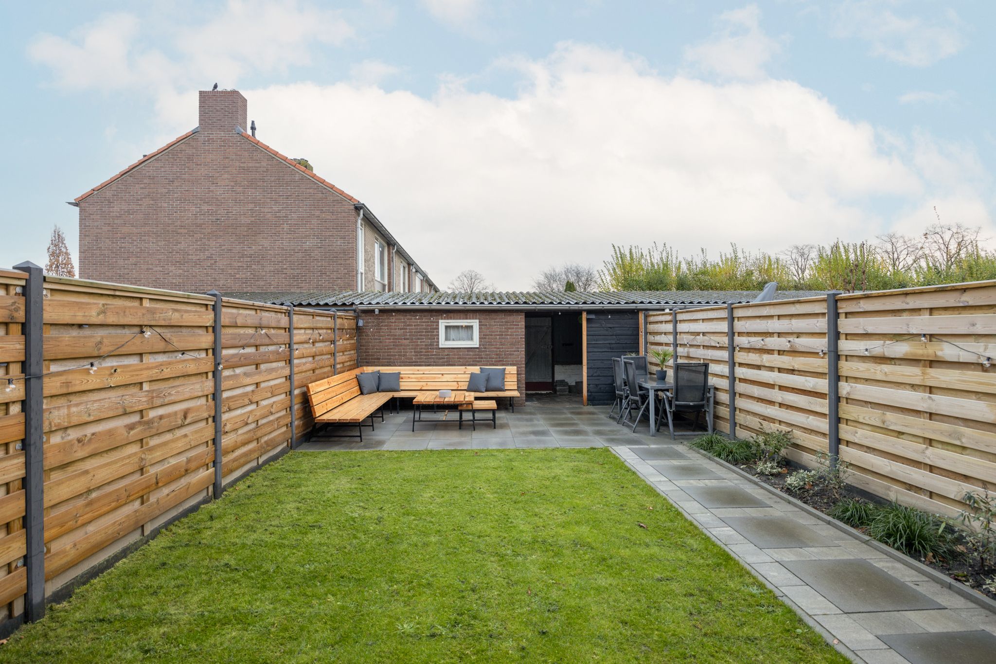 Photo 33 of Van den Elsenstraat 24