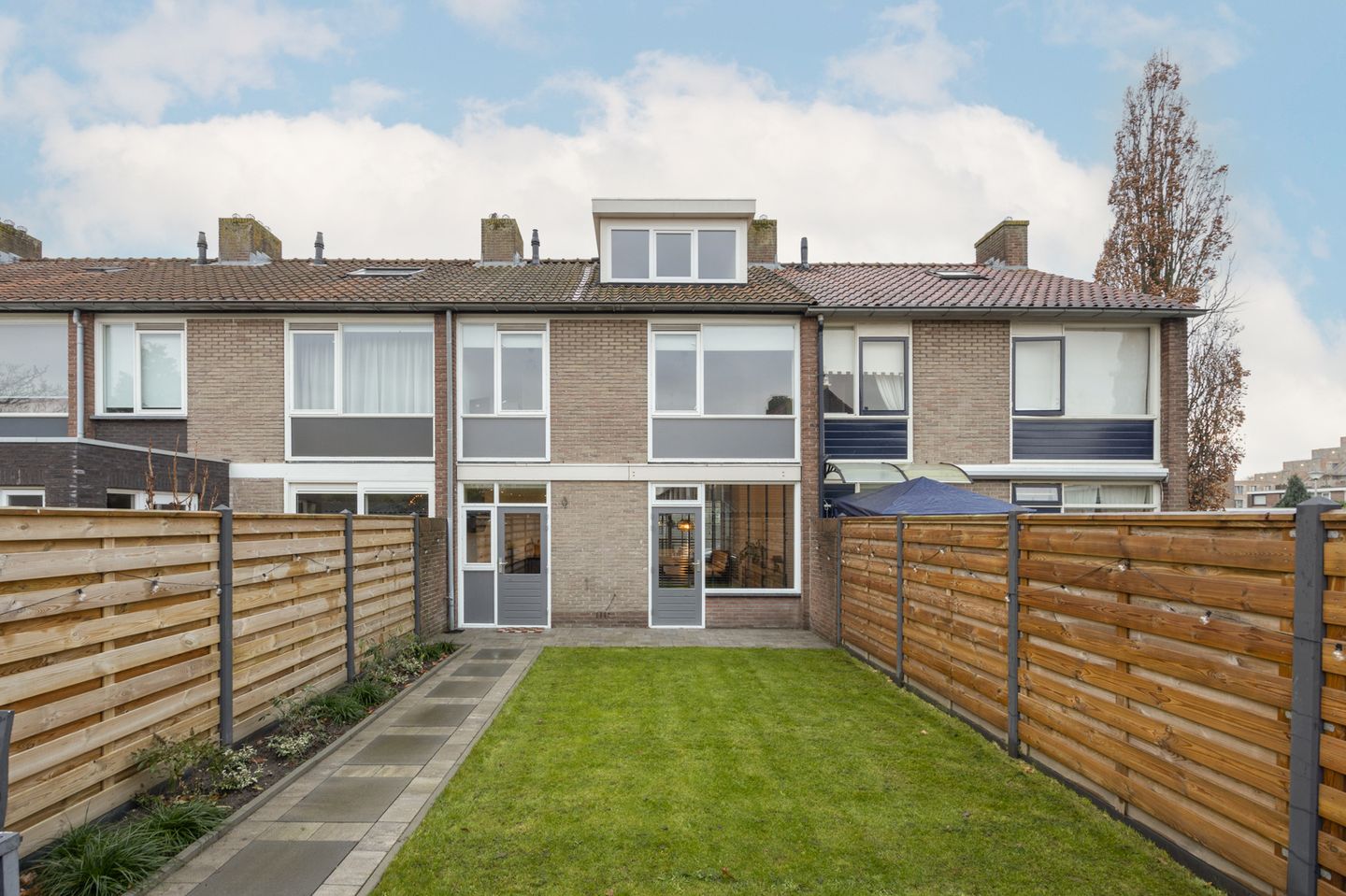 Photo 35 of Van den Elsenstraat 24