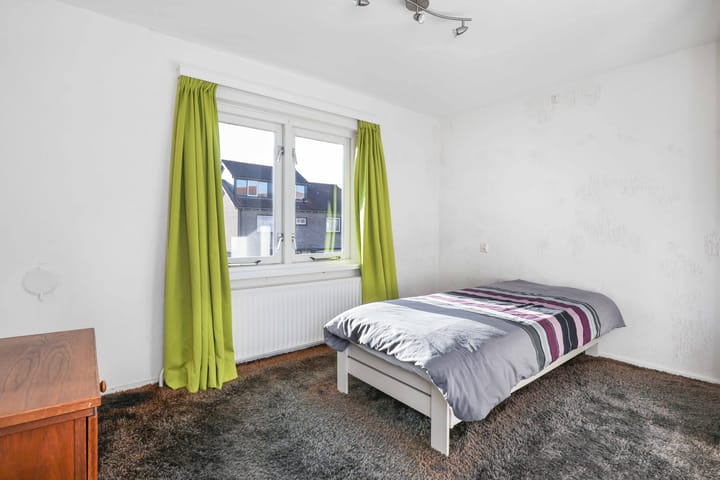 Foto 19 van Iepenlaan 9