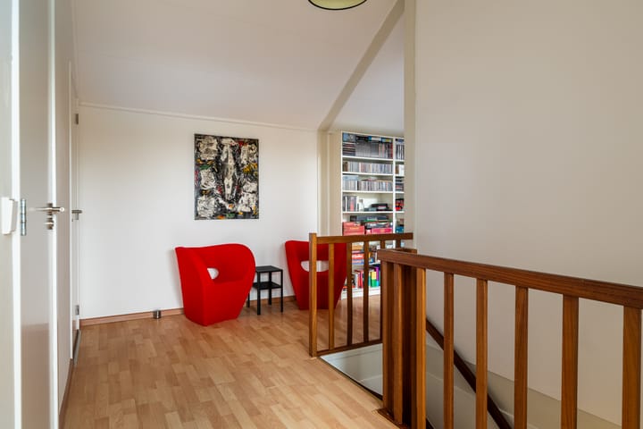 Foto 20 van K.L.M.-straat 8