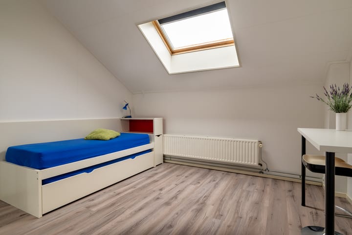 Foto 24 van K.L.M.-straat 8