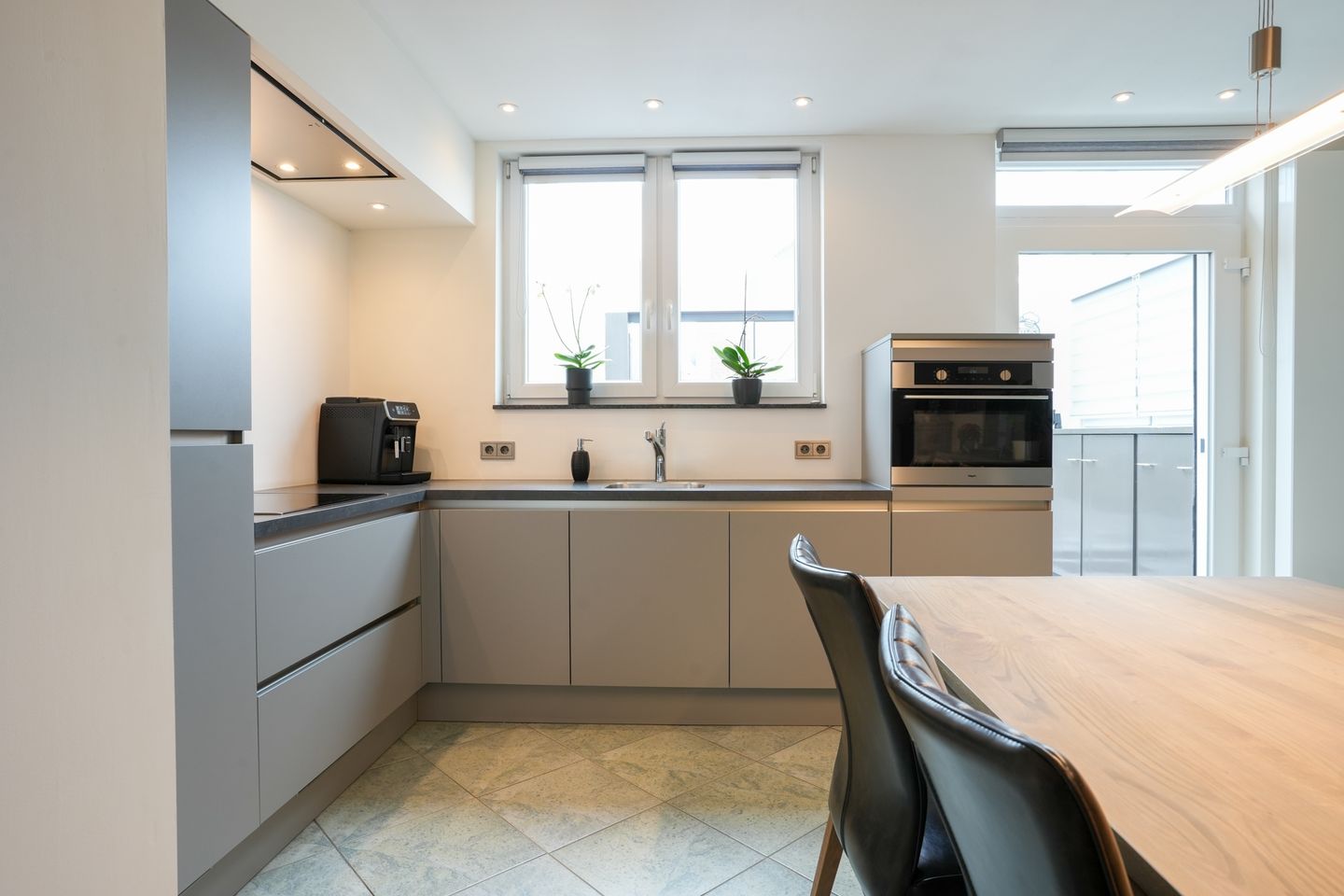 Foto 4 van Laatbankstraat 44