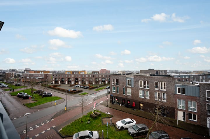 Foto 13 van Beneluxlaan 671