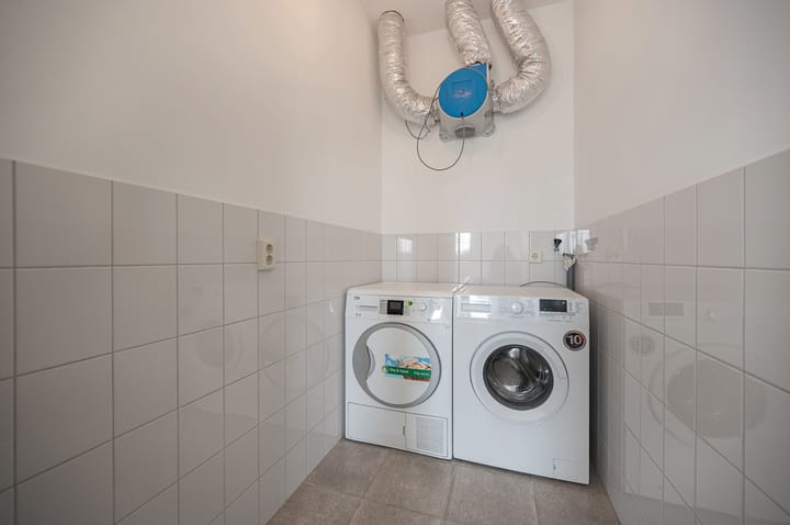 Foto 22 van Beneluxlaan 671