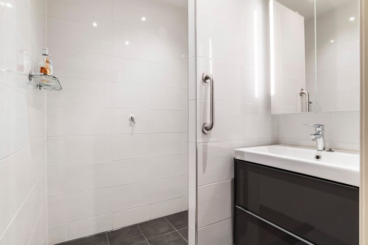 Foto 12 van Adriaen van der Doeslaan 175