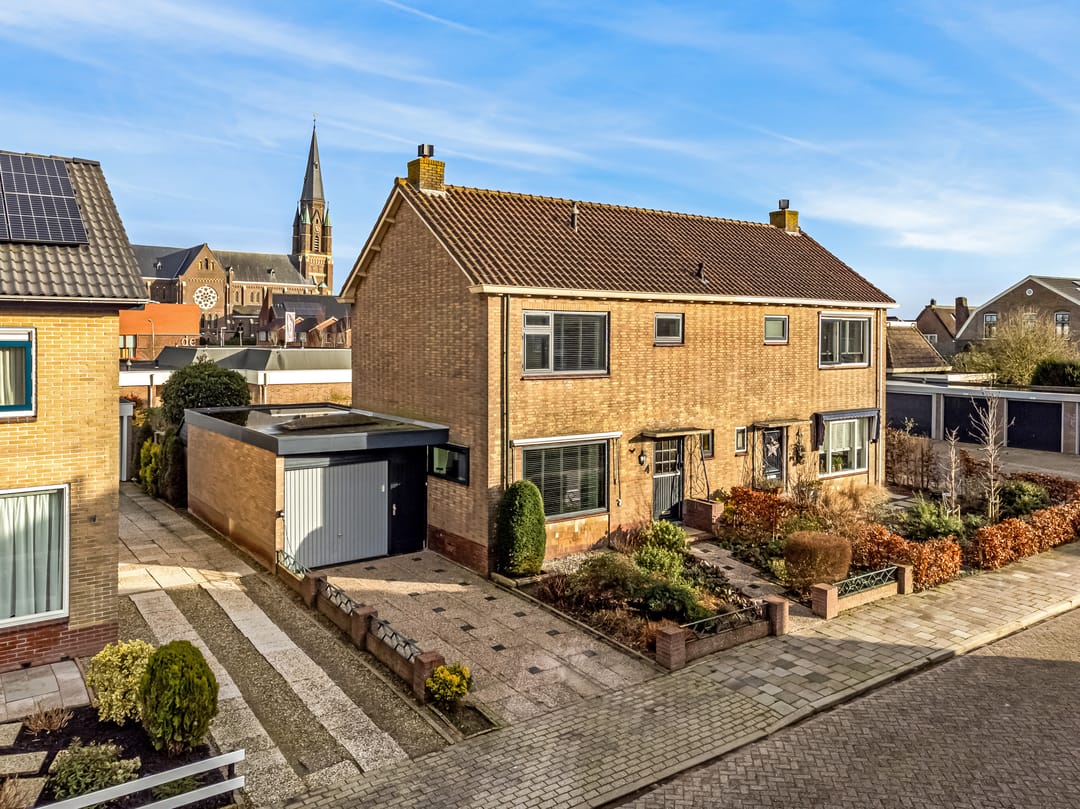 Photo 1 of Mendelstraat 4