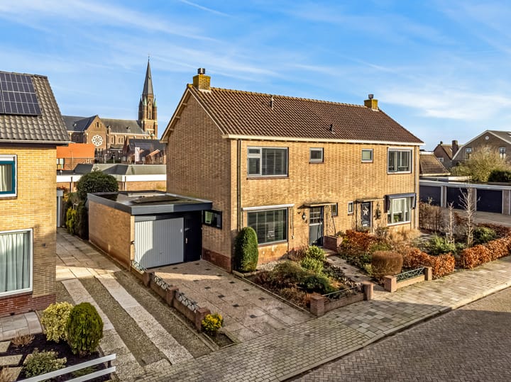 Foto 1 van Mendelstraat 4