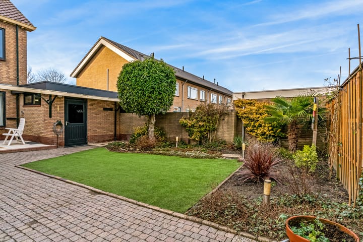 Foto 3 van Mendelstraat 4