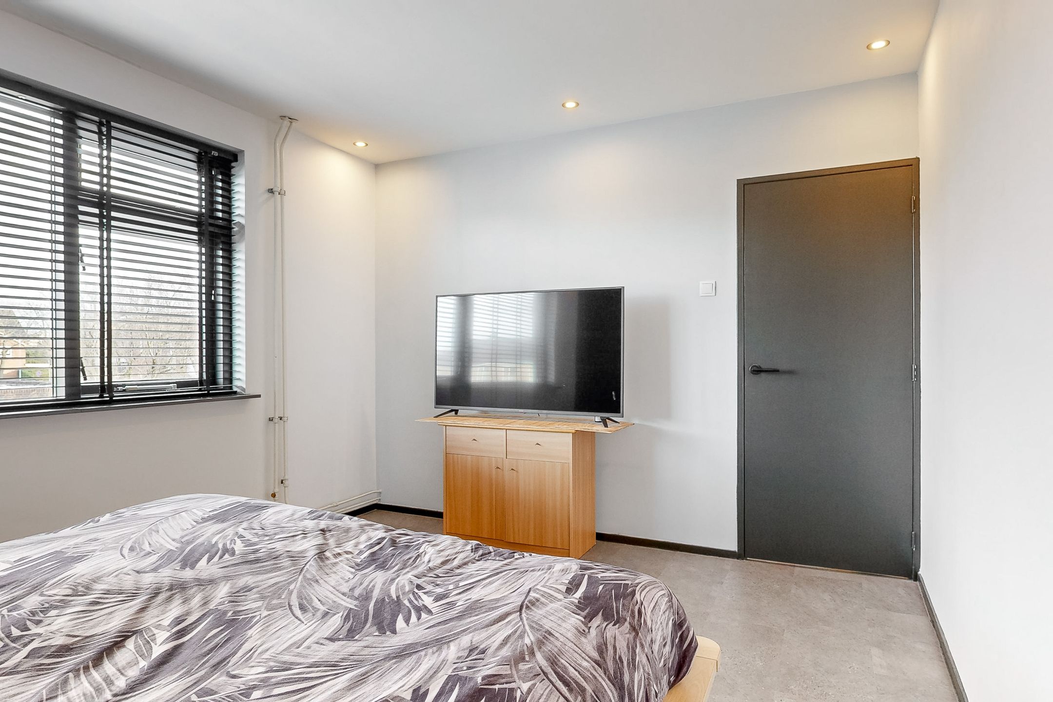 Photo 18 of Mendelstraat 4