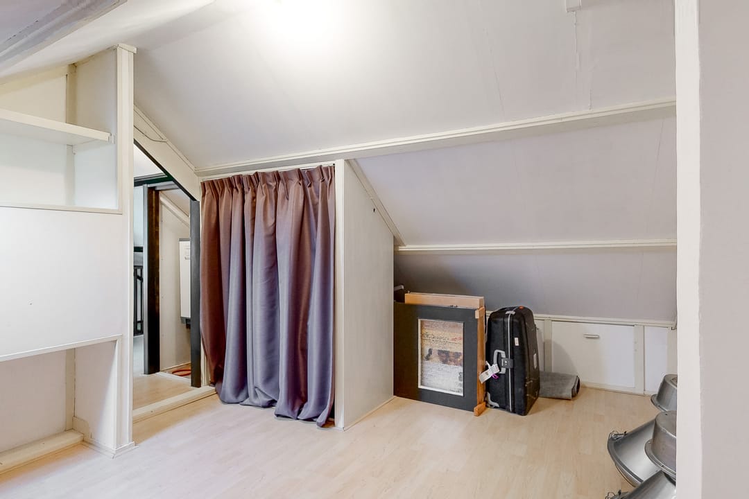 Photo 26 of Mendelstraat 4