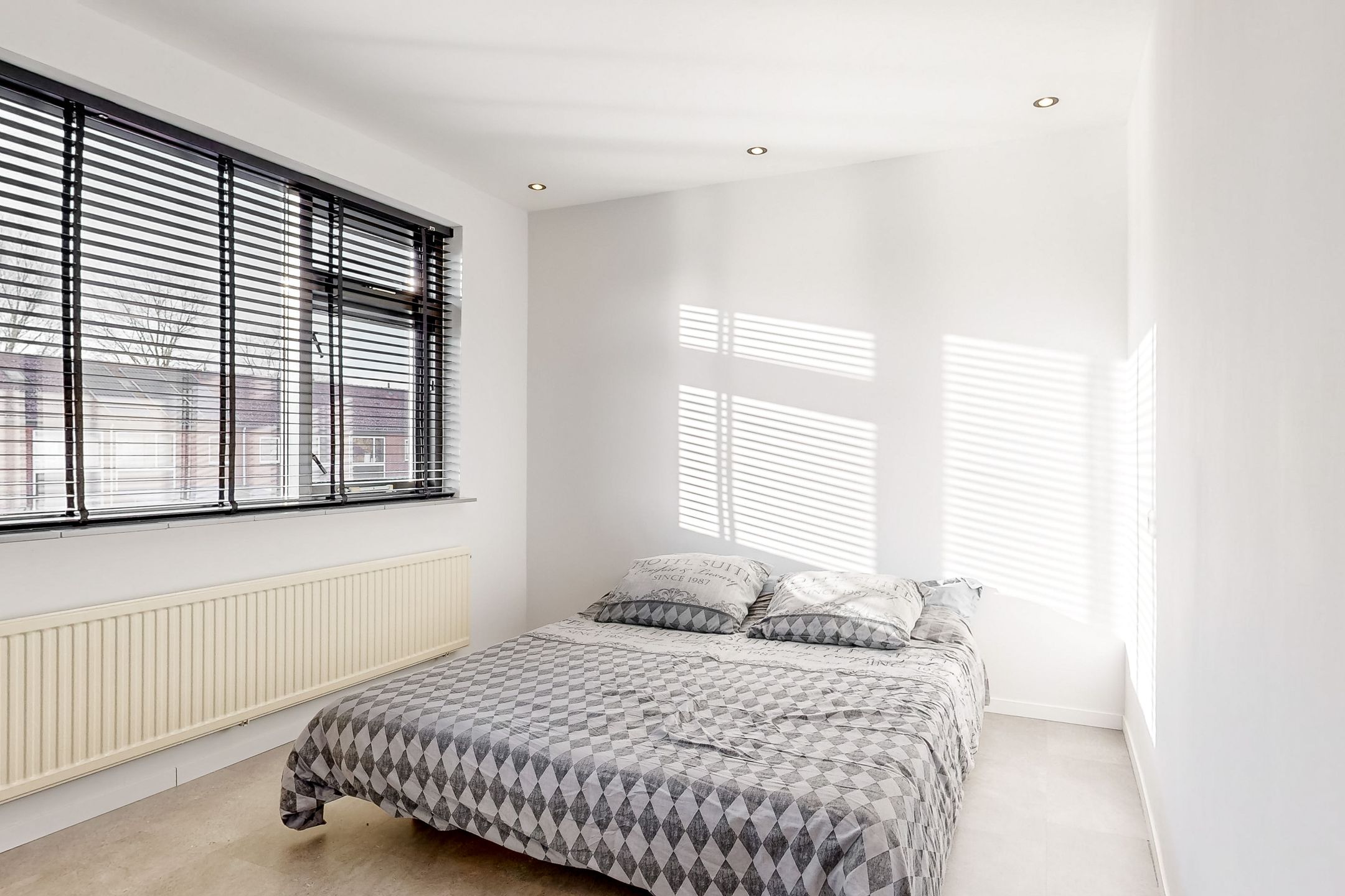 Photo 15 of Mendelstraat 4