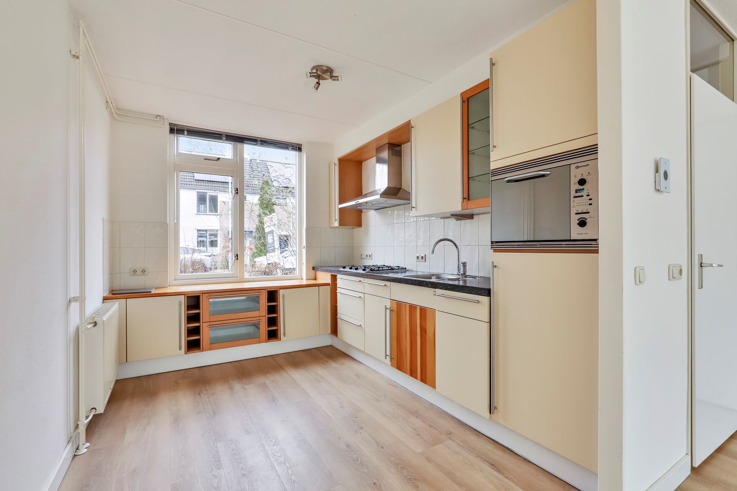 Foto 10 van Mondriaanlaan 83