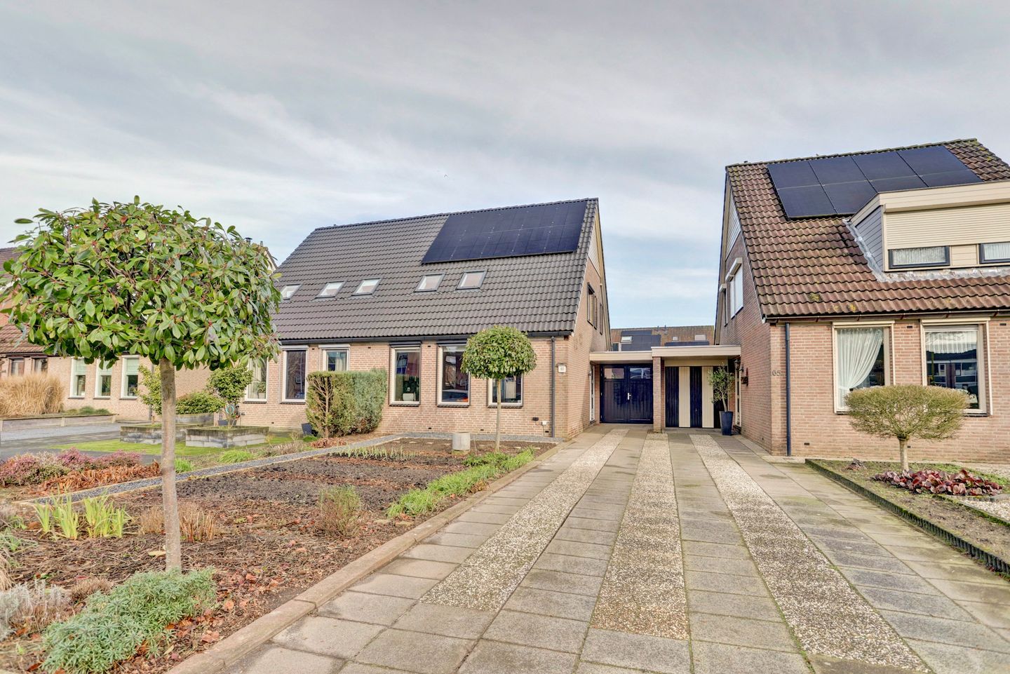 Photo 1 of Raadhuisstraat 63