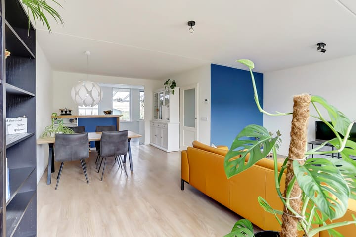 Photo 9 of Raadhuisstraat 63