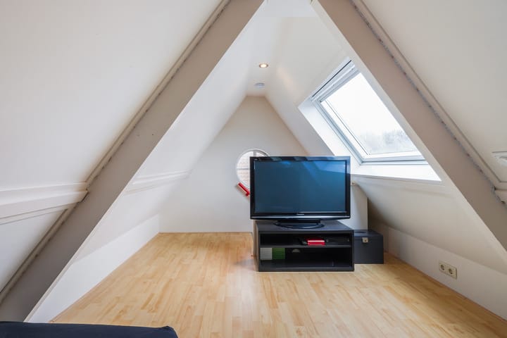 Foto 34 van Jan de Rooijstraat 8