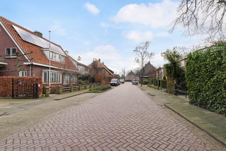 Foto 41 van Jan de Rooijstraat 8