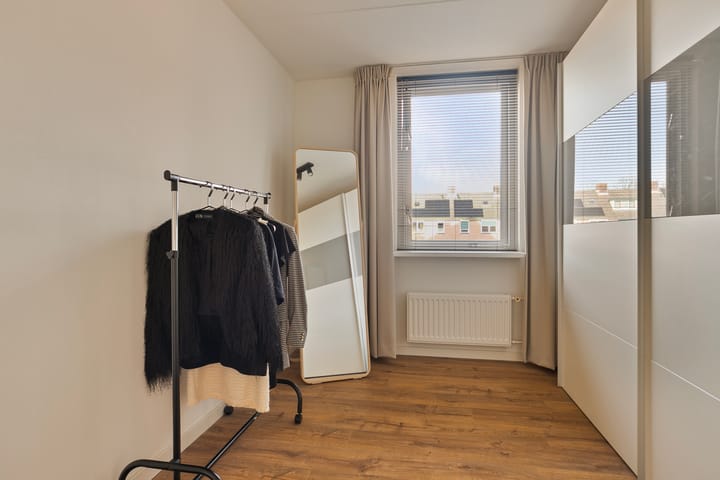 Foto 16 van Reggestraat 6