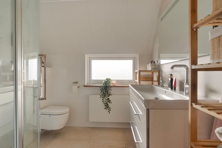 Foto 17 van Reggestraat 6