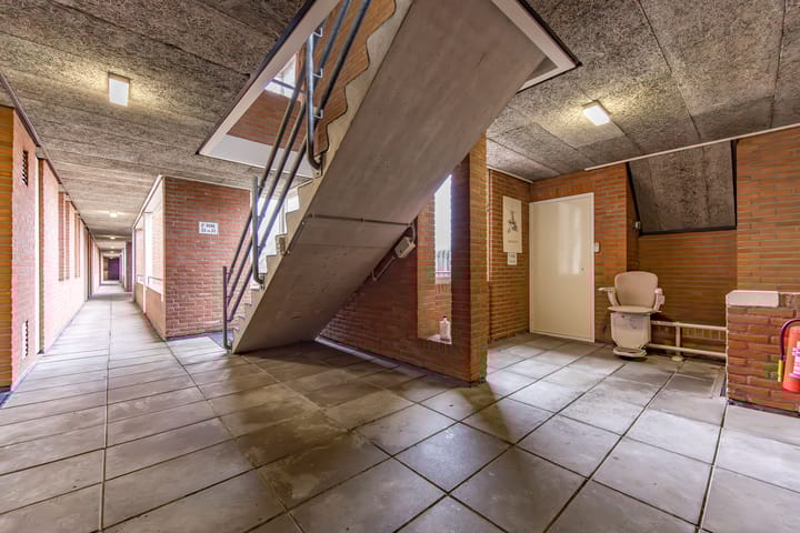 Foto 9 van Molenplein 12