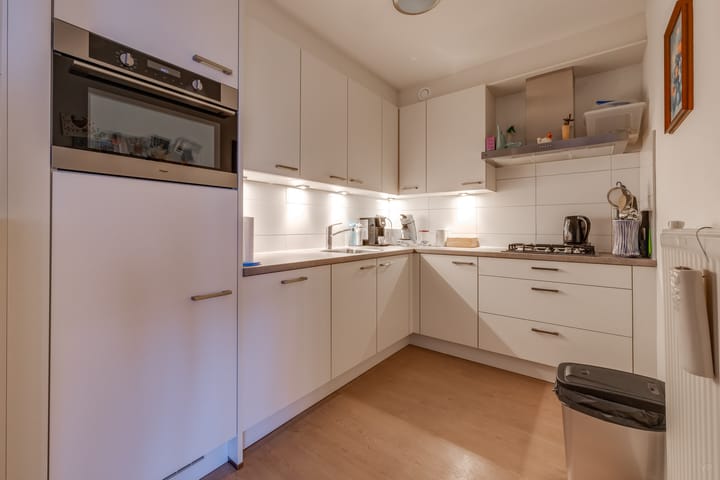 Foto 14 van Molenplein 12