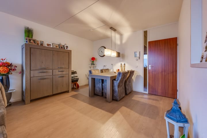 Foto 19 van Molenplein 12