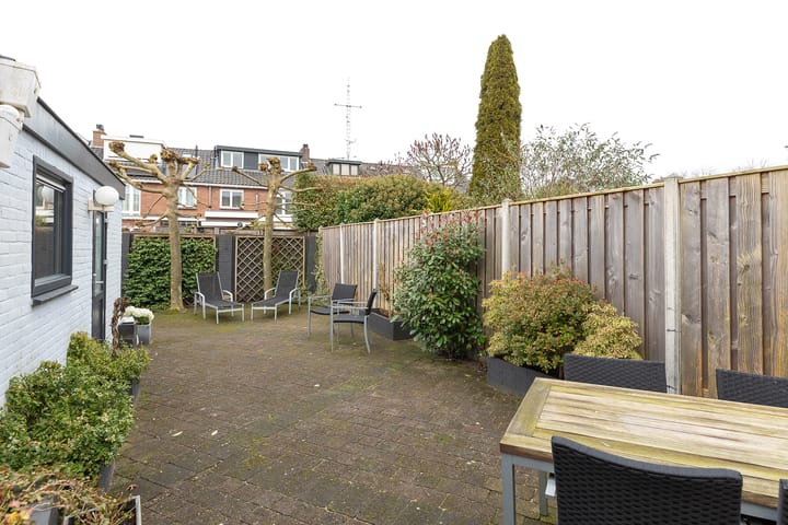 Foto 38 van Moerbeilaan 7