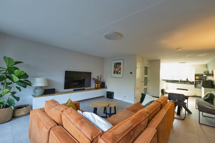 Foto 11 van Jhr. Barnaartlaan 5