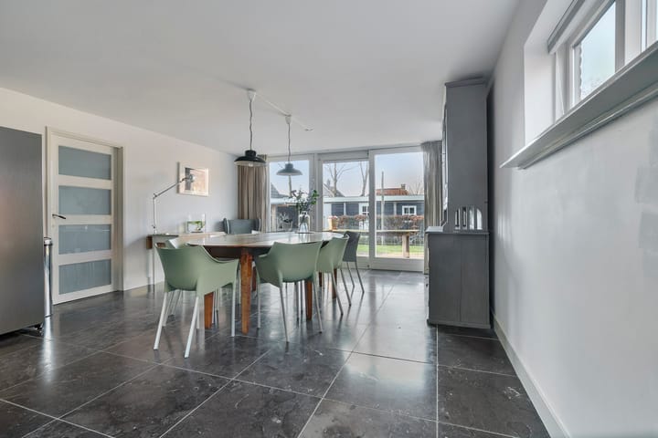 Foto 11 van Buorren 7