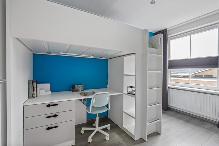 Foto 33 van Van Bergenplein 11