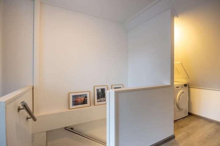 Foto 36 van Van Bergenplein 11