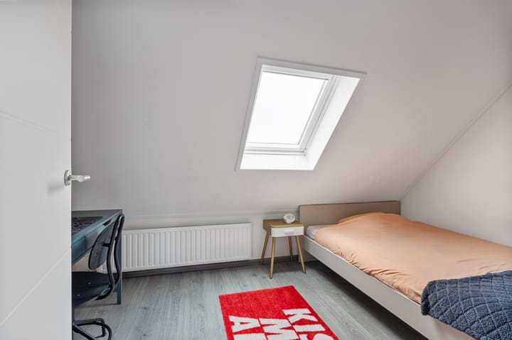 Foto 39 van Van Bergenplein 11