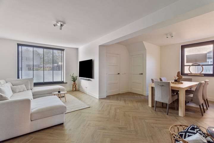 Foto 3 van van den Eijndelaan 17