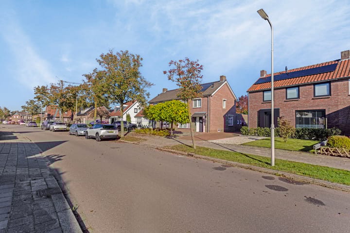 Foto 7 van van den Eijndelaan 17