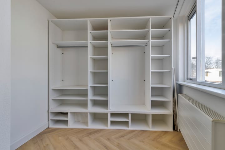 Foto 23 van Adrienne Solserpad 16