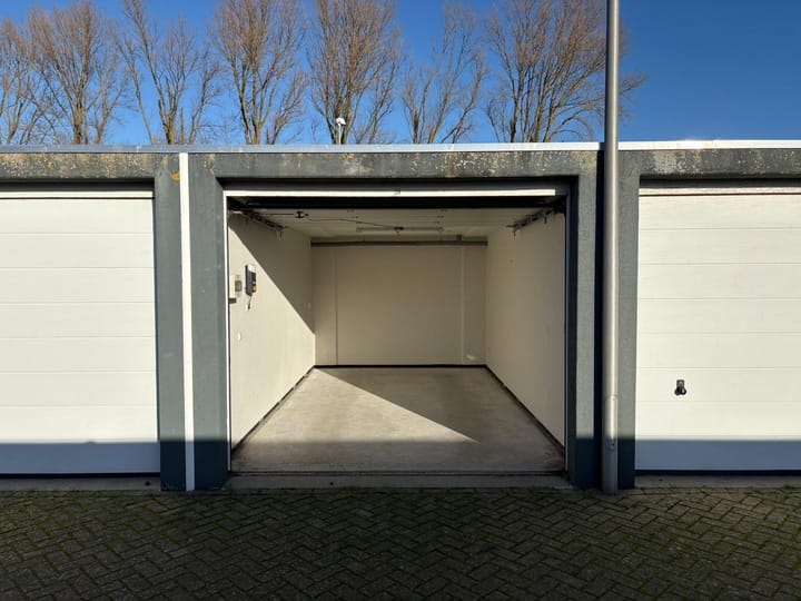 Foto 1 van Louis Pasteurstraat 4-DE