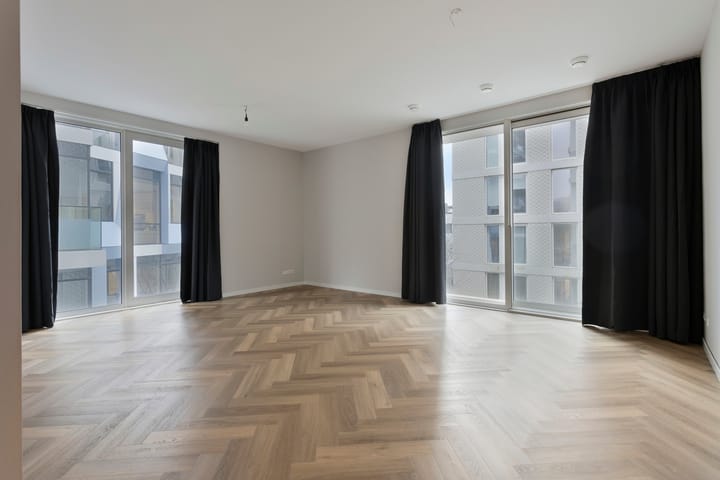 Foto 3 van Gustav Mahlerlaan 13-B