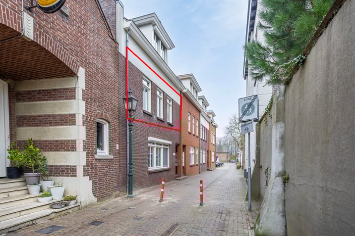 undefined main image