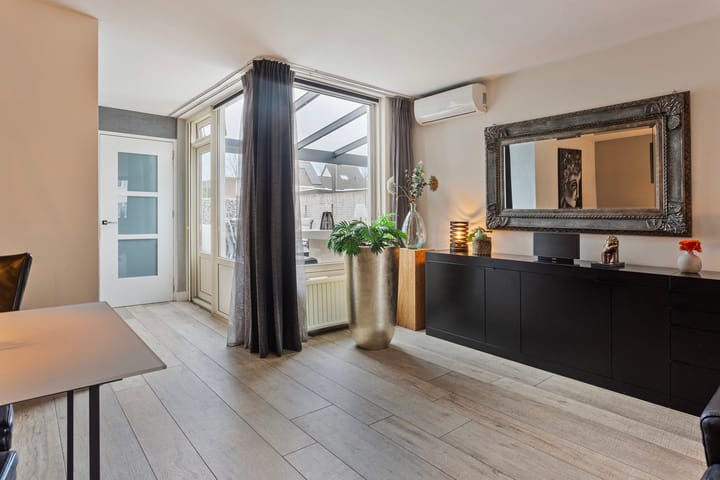 Photo 13 of Kruiningenstraat 56