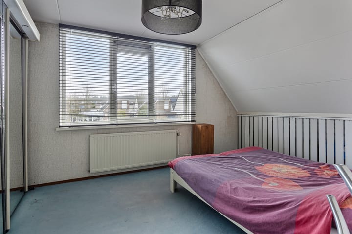 Photo 23 of Kruiningenstraat 56