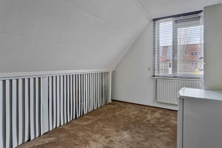 Photo 27 of Kruiningenstraat 56