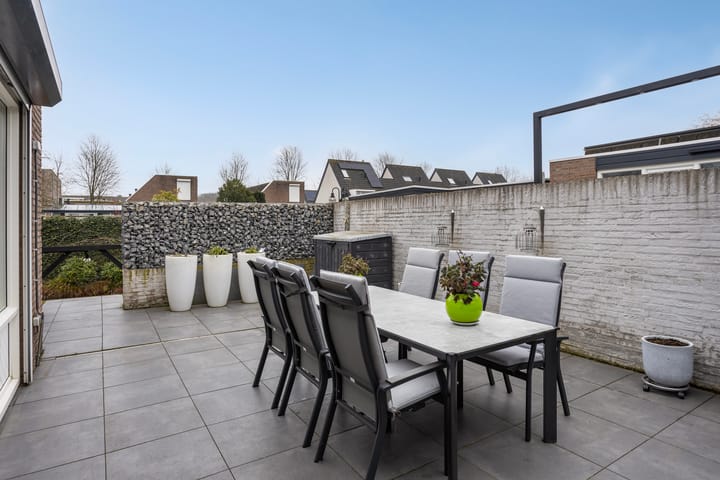 Photo 31 of Kruiningenstraat 56