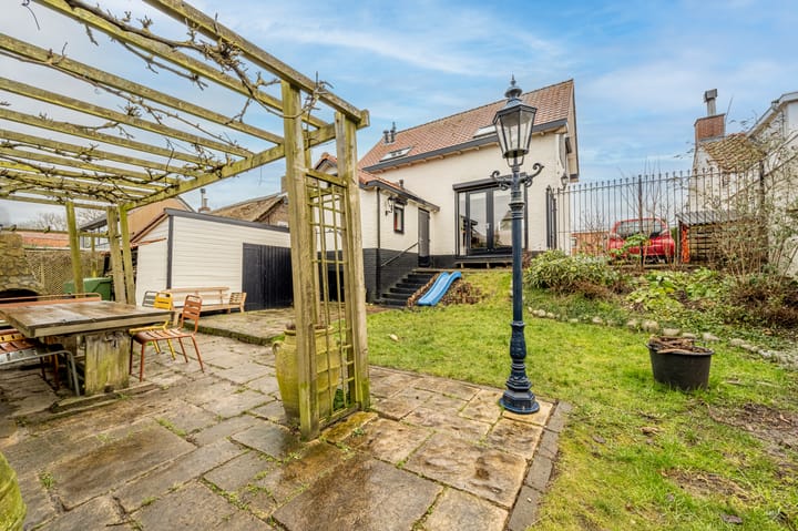 Foto 2 van Oosteinde 24